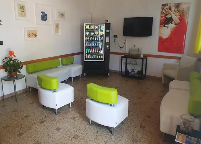 Ideale Young People Under 40 Hotell