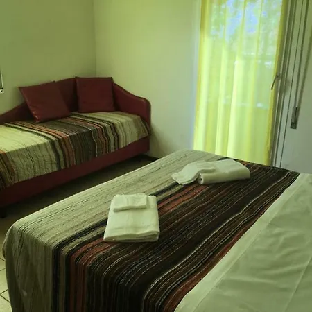 Hotel Ideale Young People Under 40 Rímini