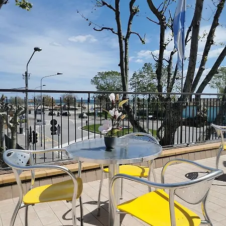 Hotel Ideale Young People Under 40 Rimini