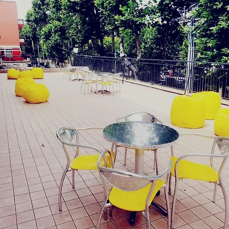 Ideale Young People Under 40 リミニ